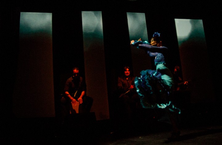 fLaMeNcO bLuEs